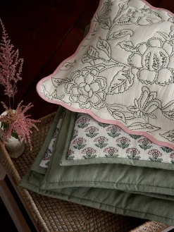 Outlet Joules Juliette 100% Cotton Scalloped Embroidered Cushion Cream