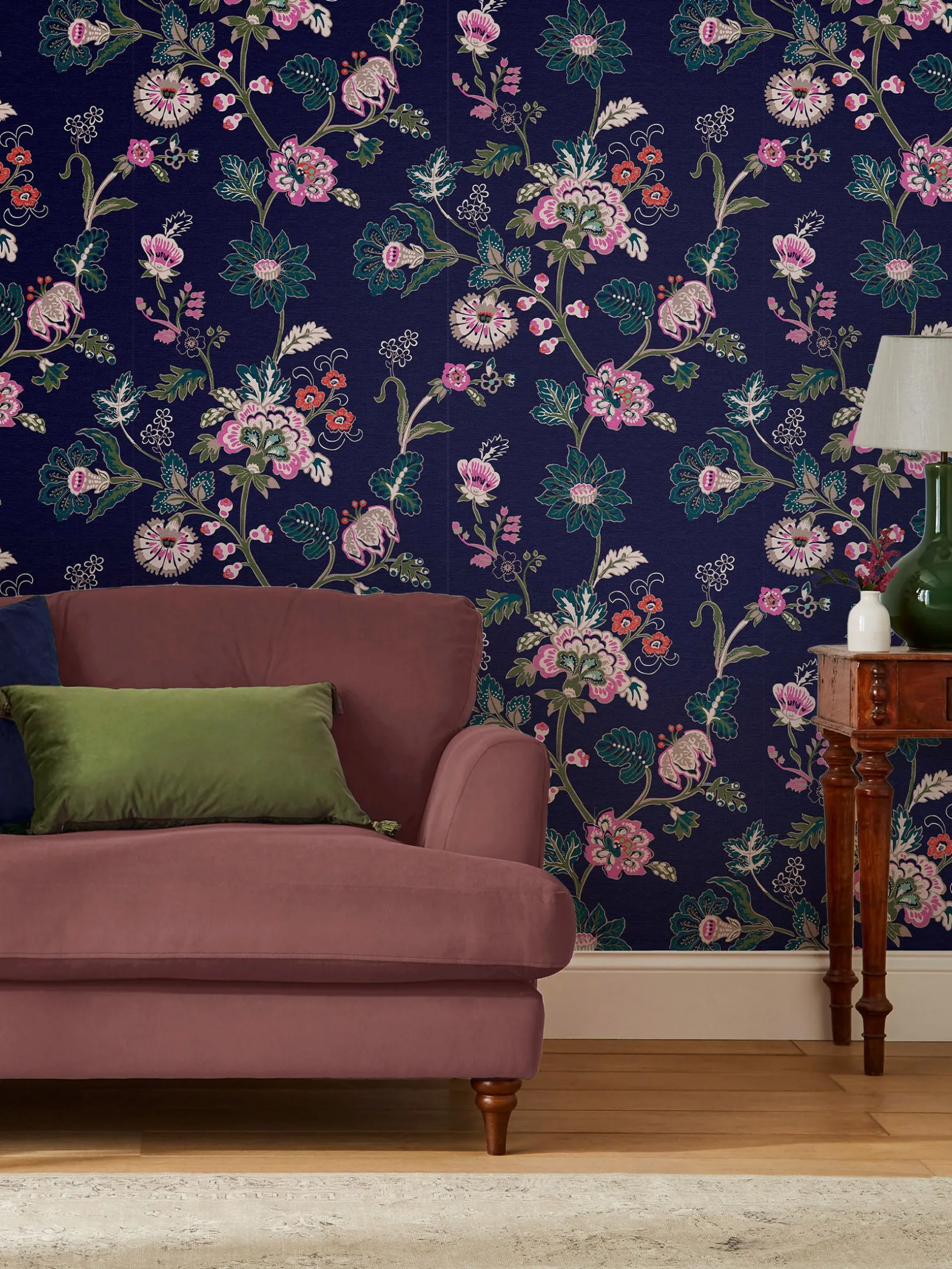 Joules Royal Navy Vine Cottage Floral 10M Wallpaper RoyalNavy